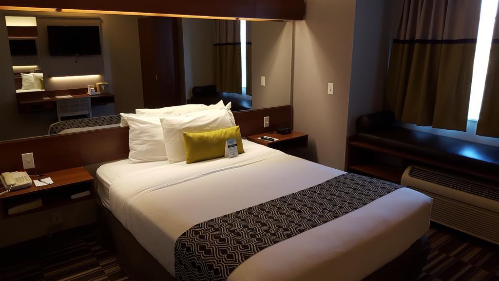 Microtel Inn & Suites By Wyndham Bellevue Εξωτερικό φωτογραφία